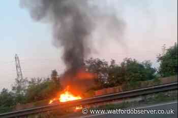 Car destroyed in fire on M1 near Watford