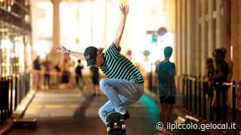 Shopping e festa nel centro pedonalizzato: a Trieste la Notte dei Saldi ritorna al pre-Covid - Il Piccolo