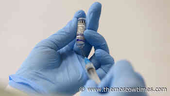 Russians Inoculated With Expired Coronavirus Vaccine - The Moscow Times