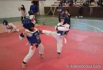 Debuta Liga de Deporte Escolar en Coatepec con torneo de TKD - El Demócrata