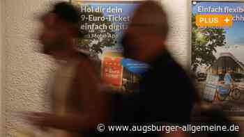 Augsburg: "Bin schockiert, wie voll es ist": Das Neun-Euro-Ticket spaltet die Bahnfahrer | Augsburger Allgemeine - Augsburger Allgemeine
