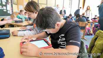 Schulen hängen bei Digital-Kompetenz weit hinterher