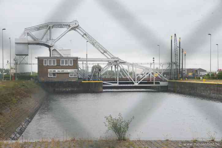 Nieuwe sluis krijgt vorm, maar stad heeft eerst nog lange weg af te leggen: “Als de werken in 2027 kunnen starten, zou dat een succes zijn”