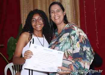 Prefeitura certifica mais 200 concluintes de cursos profissionalizantes realizados no Residencial Juazeiro I - Prefeitura de Juazeiro (.gov)