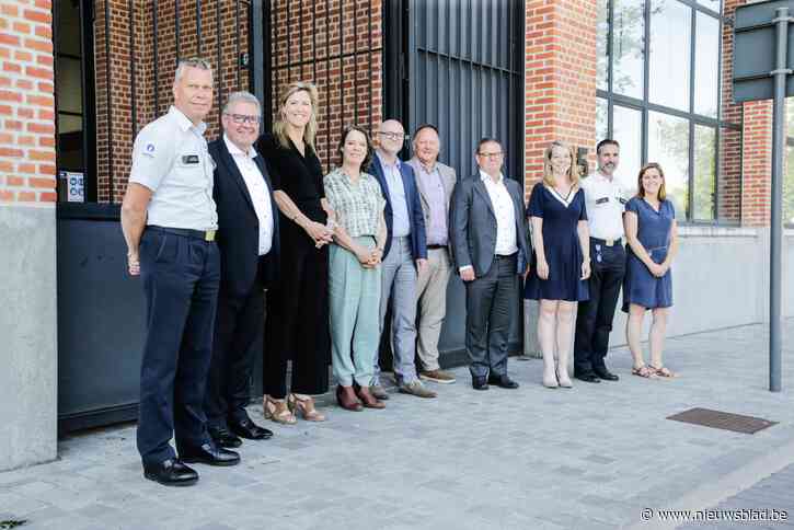 Politiezones Voorkempen en Noorderkempen pleiten voor meer mensen en middelen tijdens werkbezoek minister Annelies Verlinden aan commissariaat in Brecht