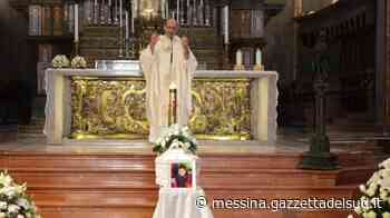 Messina piange il piccolo Lorenzo. Grande commozione in Cattedrale - Gazzetta del Sud - Edizione Messina