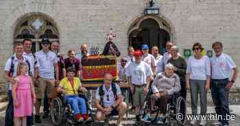 Pijnders schenken chocoladen Ros Beiaard aan Blijdorp | Dendermonde | hln.be - Het Laatste Nieuws