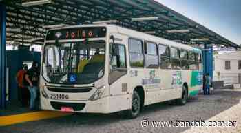 Ônibus de graça em Quatro Barras tem itinerários e horários ampliados - Banda B
