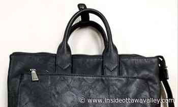 Smiths Falls Police looking to reunite missing purse with owner, in relation to a possible theft - Ottawa Valley News