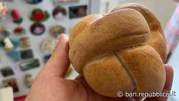 A Bari si rinnova il rito del pane di sant'Antonio: il cuore della festa nella parrocchia a Madonnella - La Repubblica
