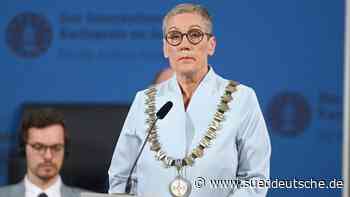 Auszeichnungen - Aachen - Keupen: Karlspreisträgerinnen "Licht in dunklen Zeiten" - Gesellschaft - SZ.de - Süddeutsche Zeitung - SZ.de