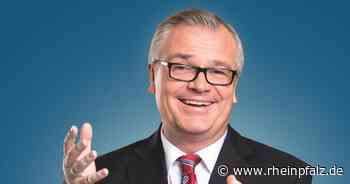 Kabarett mit Jürgen B. Hausmann: Etliche Pointen und ein Schuss Lokalkolorit - Neunkirchen - Rheinpfalz.de