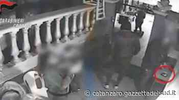 Spaccio nel rione rom di Crotone. Una stangata alla “gang” dei pusher - Gazzetta del Sud - Edizione Catanzaro, Crotone, Vibo