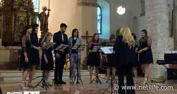 “In Coro con Roberto”: successo per l'evento a Leonessa - Rieti Life