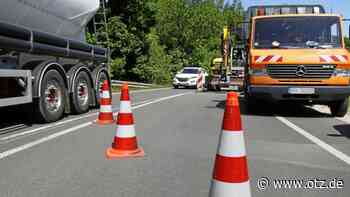 Baustelle für zwei Tage auf der B 88 zwischen Porstendorf und Dornburg