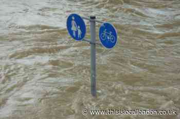 Sea level rise by 2050s could see 200,000 properties lost in England