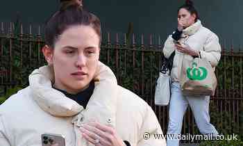 AFL 2022: Makeup-free Jesinta Franklin goes grocery shopping in Sydney - Daily Mail