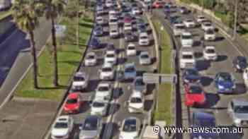 Traffic chaos as Sydney Tunnel shuts - news.com.au