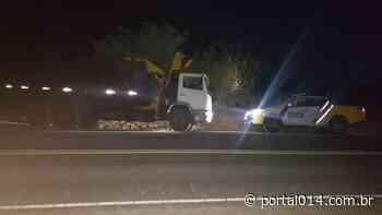 Na divisa estadual, polícia paranaense recupera caminhão roubado em Taquarituba - Portal 014
