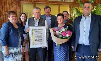 MARIA SCHMOLLN. Sieben Gemeindebürger wurden in Maria Schmolln für ihre Verdienste in der Gemeinde ausgezeichnet. - Tips - Total Regional