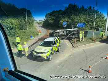 Arrest made after van blocks M25 slip road in London Colney