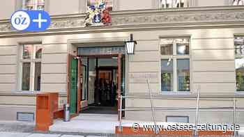 OZ-Kolumne aus Stralsund: Blättern Sie noch, oder wischen Sie schon? - Ostsee Zeitung