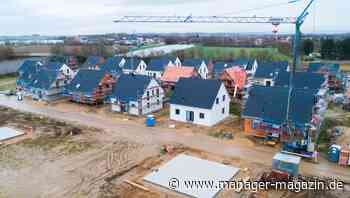 Bauzinsen steigen erstmals seit zehn Jahren über 3 Prozent: Immobilienkäufer zahlen mehr für Kredite