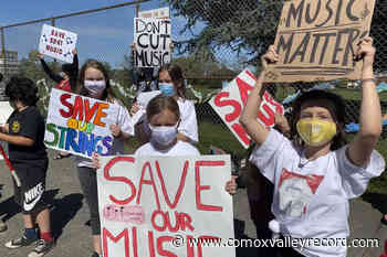 $200,000 donation keeps music in Greater Victoria schools — with strings attached - Comox Valley Record