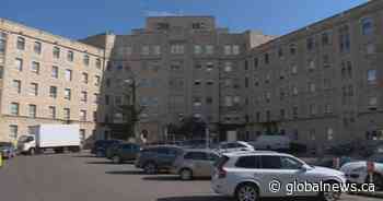 Man faces attempted murder charge after stabbing at Saskatoon hospital - Global News