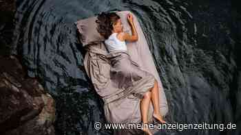 Nie mehr beim Schlafen schwitzen: dank der perfekten Sommerdecke – jetzt mit 10 Prozent Rabatt kaufen