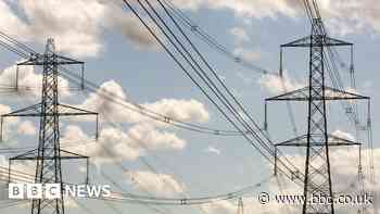 Norwich to Tilbury National Grid pylon consultation has 'legal deficiencies'