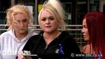 Archie Battersbee: Mum says she will appeal as son 'still in there'