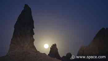 Amazing photos of the Strawberry supermoon of 2022 from around the world