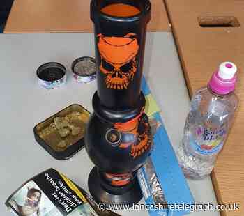 'Can I hire it?': Hilarious responses to police appeal for owner to pick up bong