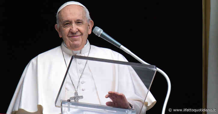 Papa Francesco alle giovani coppie: “Castità prima del matrimonio per riscoprire i tempi e i modi dell’amore vero”