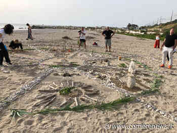 Un mandala in spiaggia all'alba: domenica appuntamento lungo la foce dell'Aso con il Centro Studi Biodanza dell'Adriatico - CorriereNews