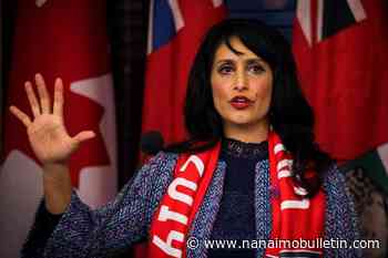 Former Kenney cabinet minister Leela Aheer running to replace him as UCP leader