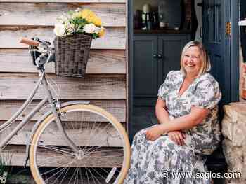 Sir David Attenborough praises Cotswold entrepreneur for her new childrens book - SoGlos