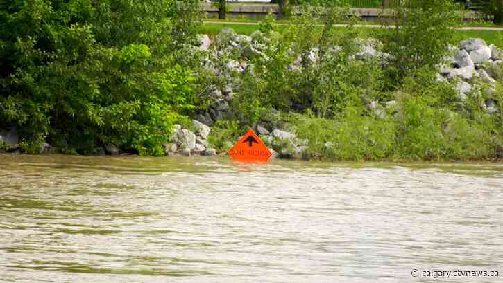 Elbow River peaks, Bow River holding steady as rainfall tapers off in Calgary