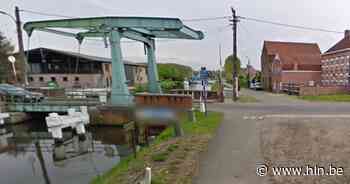 Werken aan de Overledebrug in Wachtebeke - Het Laatste Nieuws