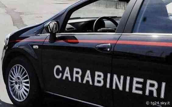 Benevento, prostituzione in casa vacanza: arrestati madre e figlio - Sky Tg24