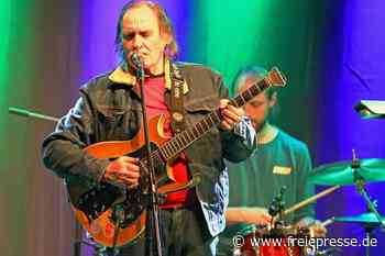 Blues-König Jürgen Kerth spielt im Reichenbacher Bergkeller - freiepresse.de