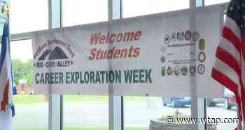 Wood Co. implements V.R. headsets for career exploration - WTAP