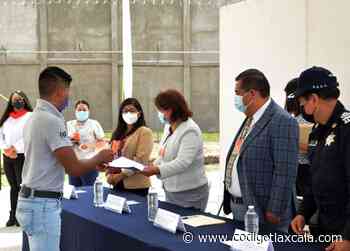 Icatlax y SSC entregan 150 constancias en cereso de Apizaco - Código Tlaxcala