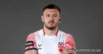 St Helens' Joe Batchelor was all set for his holidays before Shaun Wane gave him England call - The Mirror