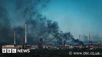 Ukraine war: Thousands of civilians trapped in Severodonetsk