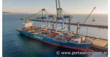 Porto de Imbituba alcança 1º lugar em eficiência nas operações com contêineres entre portos do Brasil, segundo o Global Transport Practice - Portal AHora