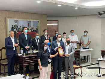 Camilo Santana recebe duas honrarias na manhã desta quarta (15) em Juazeiro do Norte - Badalo