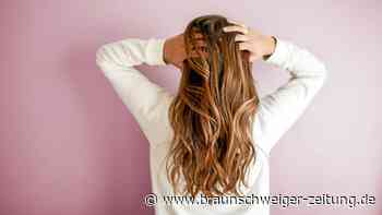 Haare ohne Shampoo waschen – geht das? Der Trend im Test