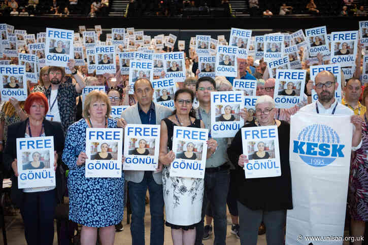 ‘Democracy and peace are equal to bread and water’: Turkish trade unionists address conference